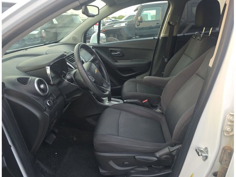Used 2016 Chevrolet Trax LT image 23