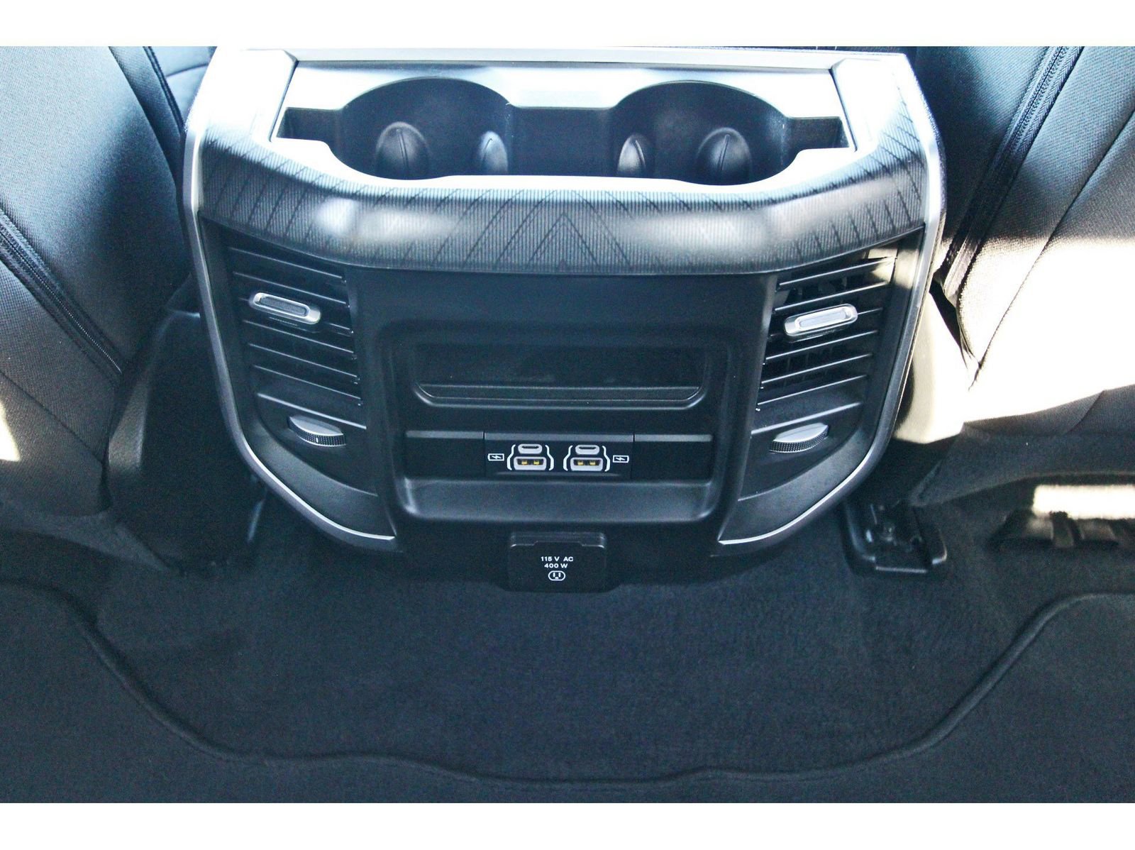 Used 2025 RAM 1500 Lone Star image 15