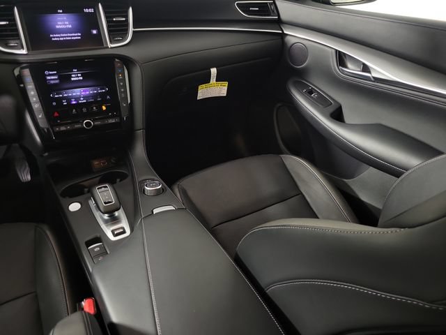 Certified 2025 INFINITI QX55 Luxe w/ Cargo Package AWD/4WD image 12