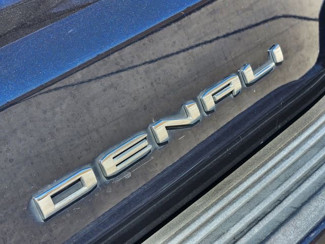 Used 2023 GMC Yukon Denali image 13