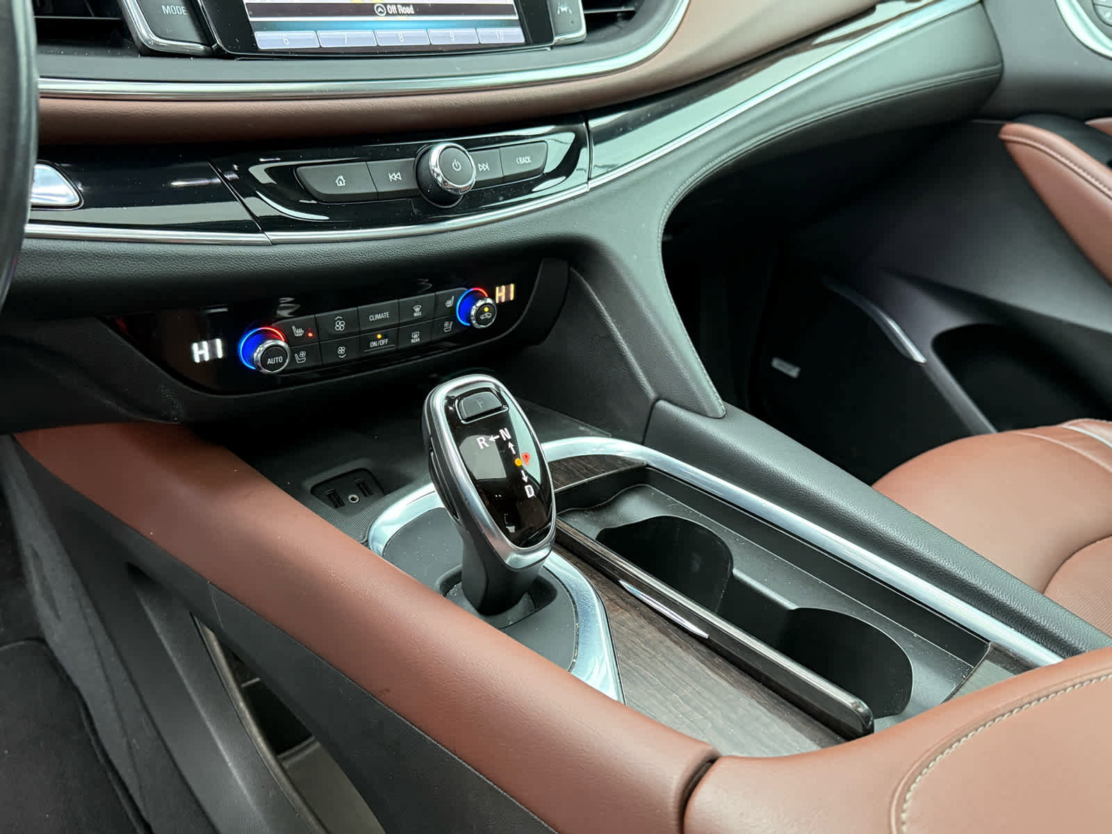 Used 2019 Buick Enclave Avenir w/ Avenir Technology Package image 21