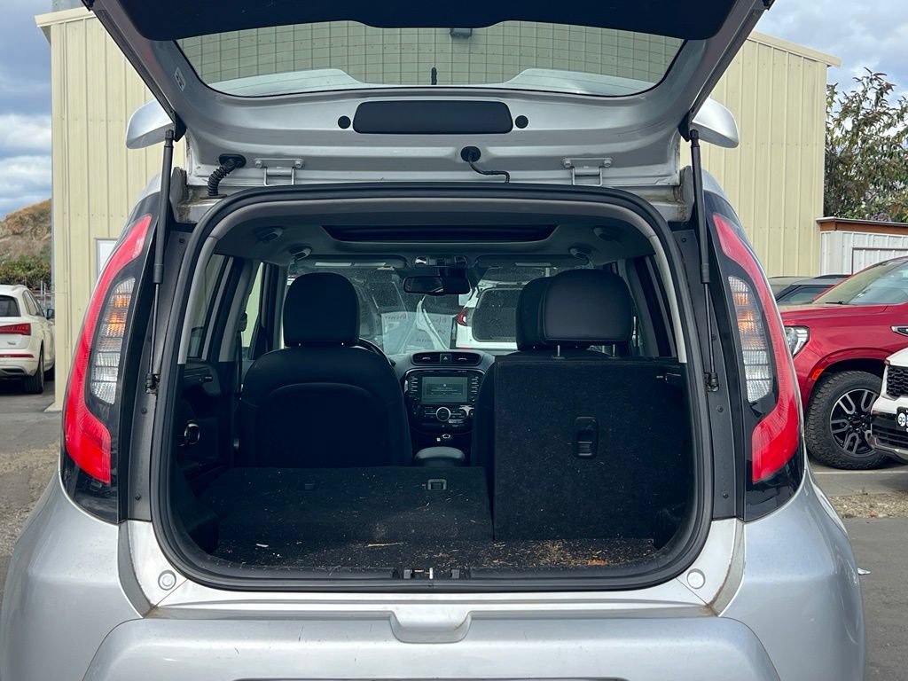 Used 2016 Kia Soul ! w/ Premium Package FWD image 9