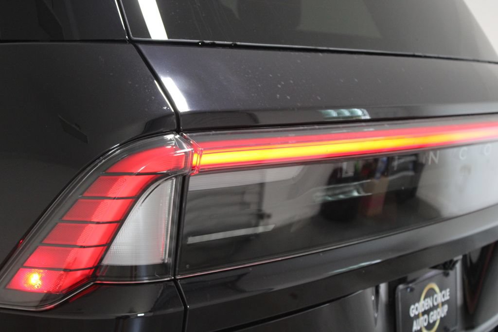 New 2027 Lincoln Navigator Reserve w/ Jet Appearance Package AWD/4WD image 60