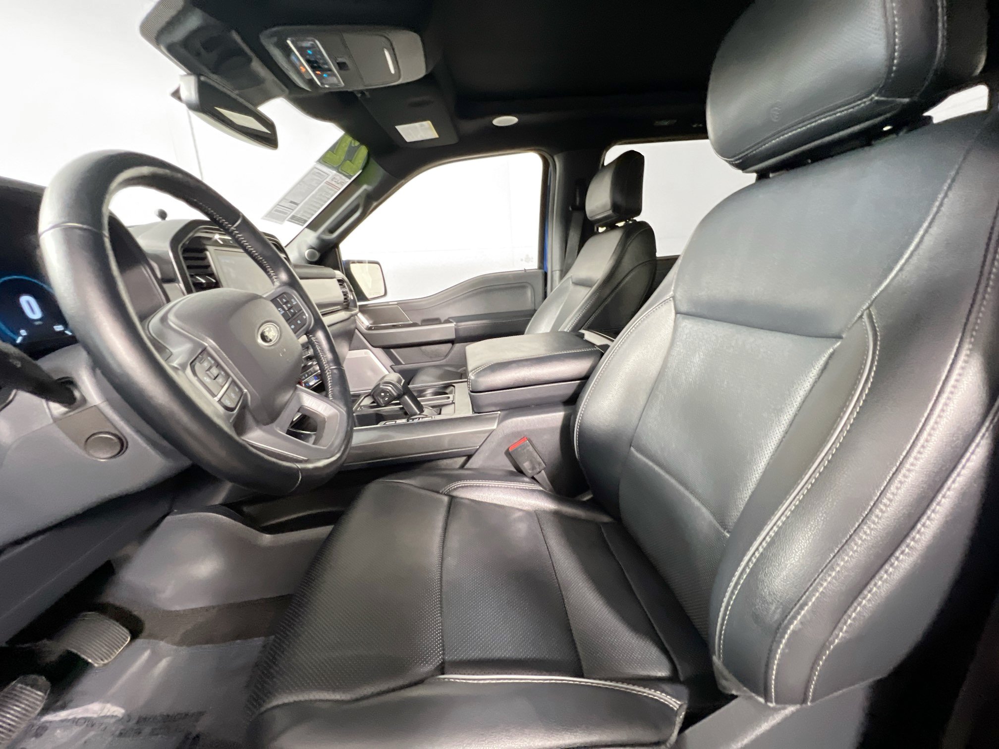 Used 2022 Ford F150 Lariat w/ Equipment Group 502A High AWD/4WD image 15