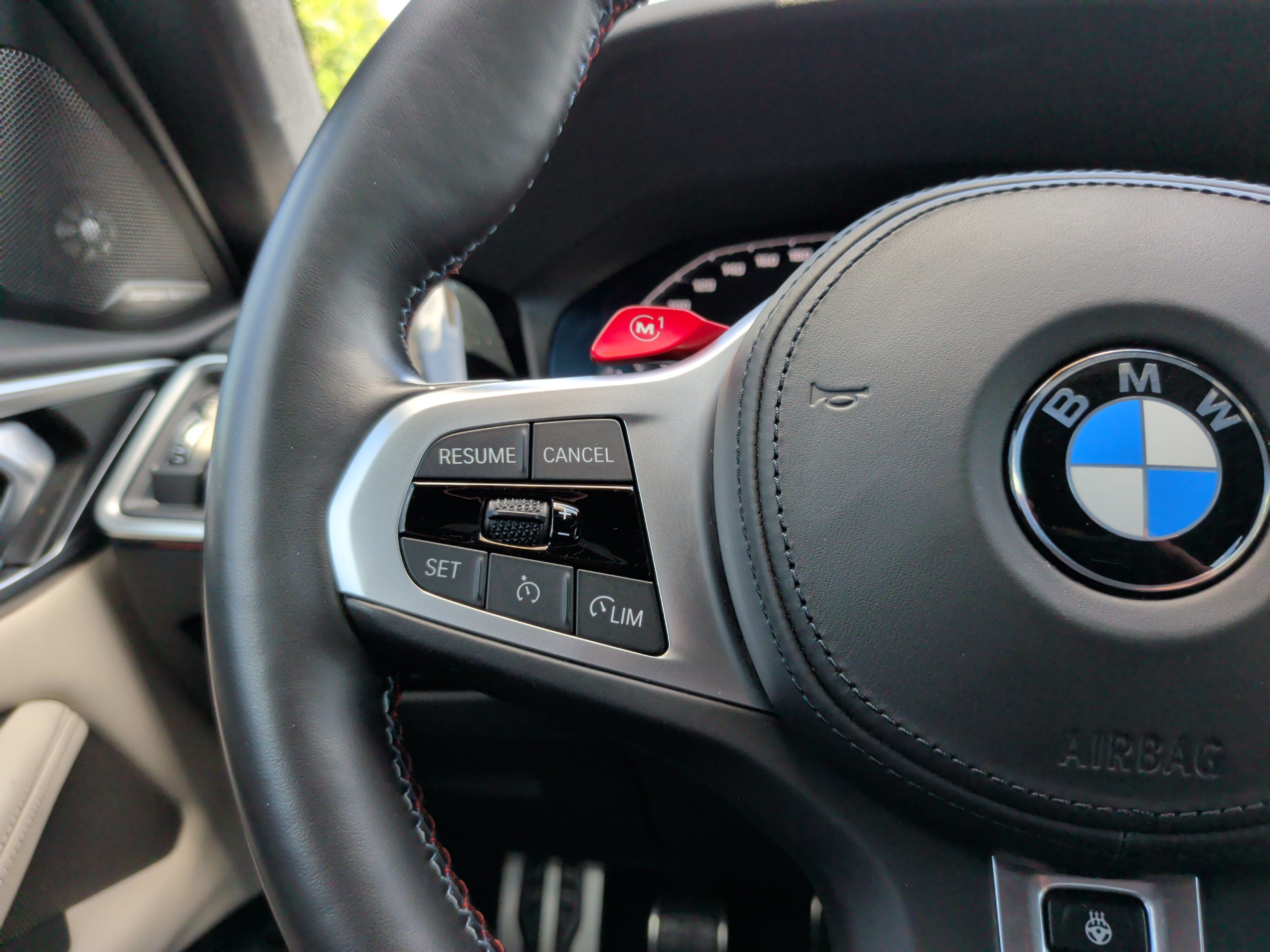 Used 2022 BMW M4 Coupe w/ Executive Package RWD image 23