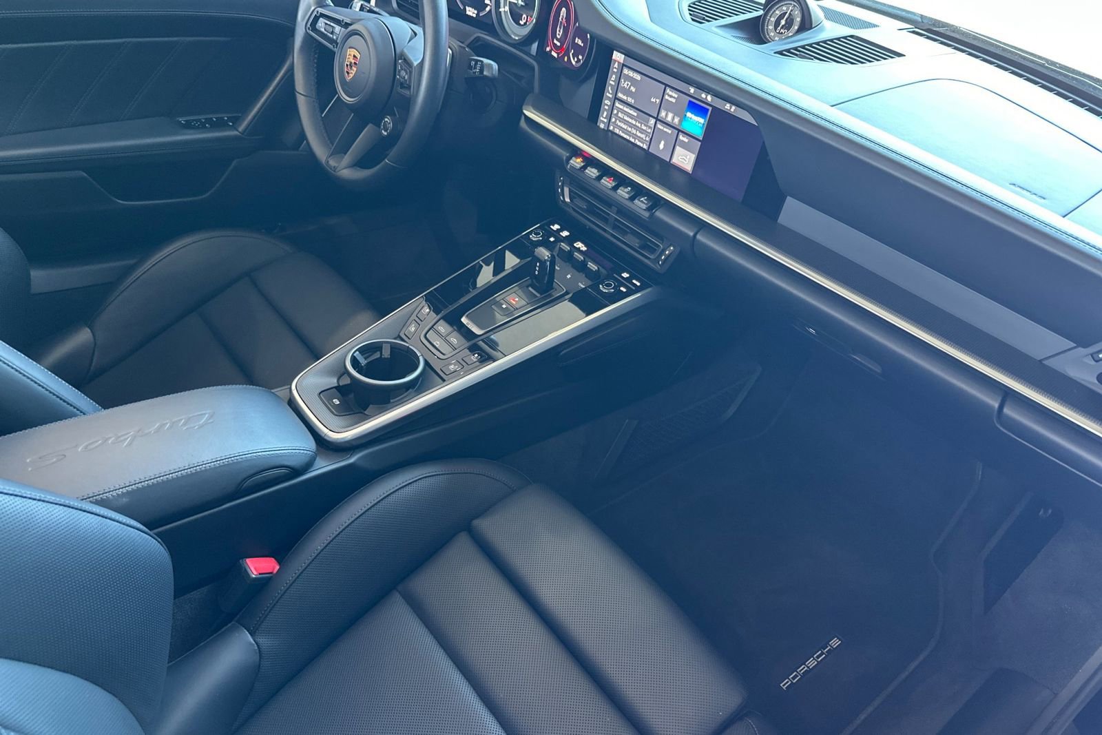 Used 2021 Porsche 911 Turbo S AWD/4WD image 18