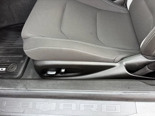 Used 2023 Chevrolet Camaro SS RWD image 7