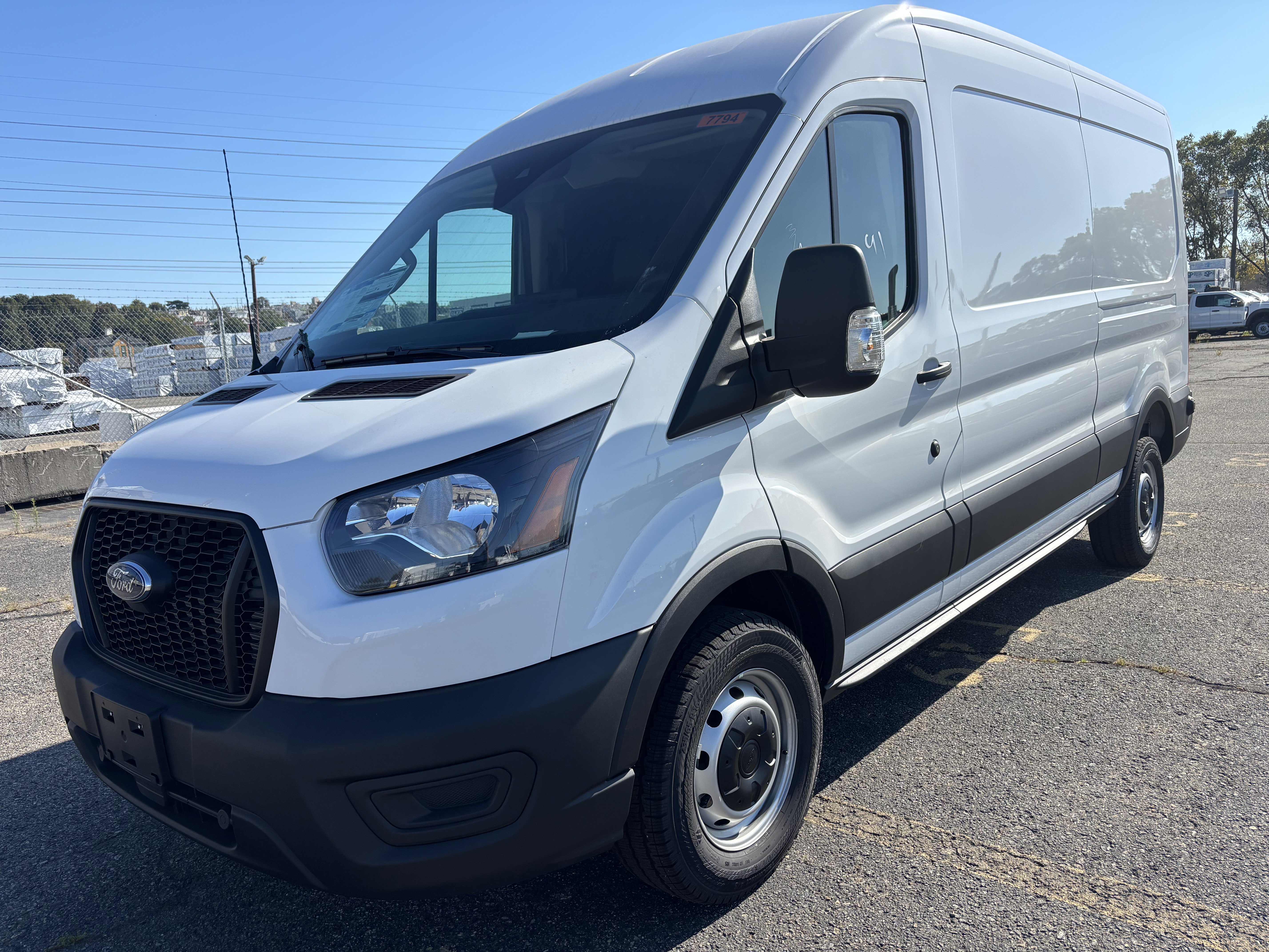 New 2025 Ford Transit 250 148 Medium Roof image 2