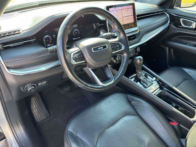 Used 2022 Jeep Compass High Altitude AWD/4WD image 13