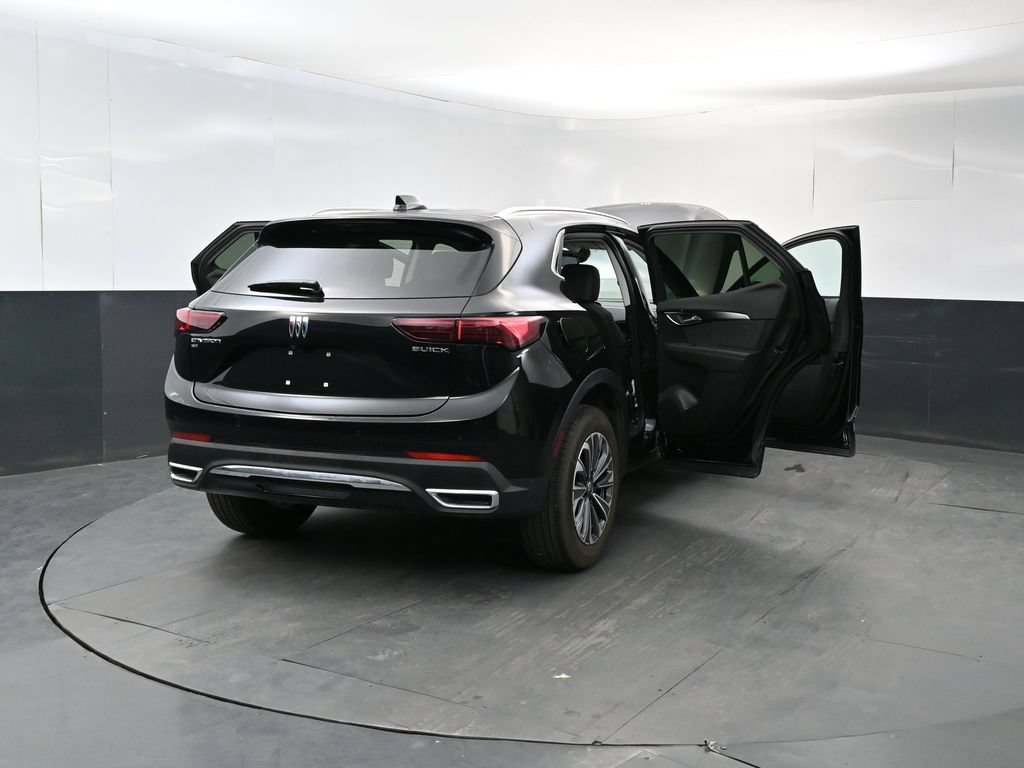 Used 2024 Buick Envision Preferred AWD/4WD image 29