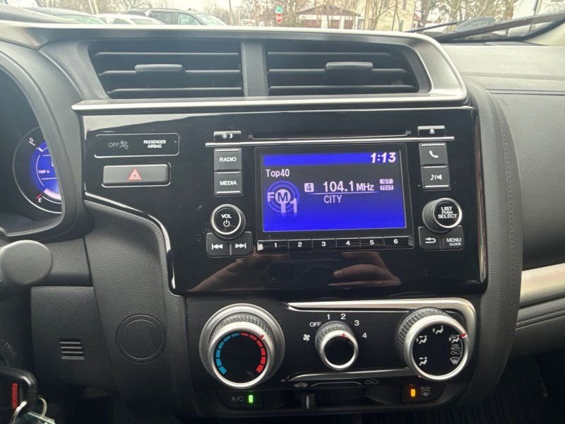 Used 2019 Honda Fit LX image 23