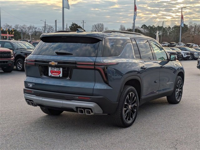New 2026 Chevrolet Traverse LT w/ Sun and Wheel Package image 3