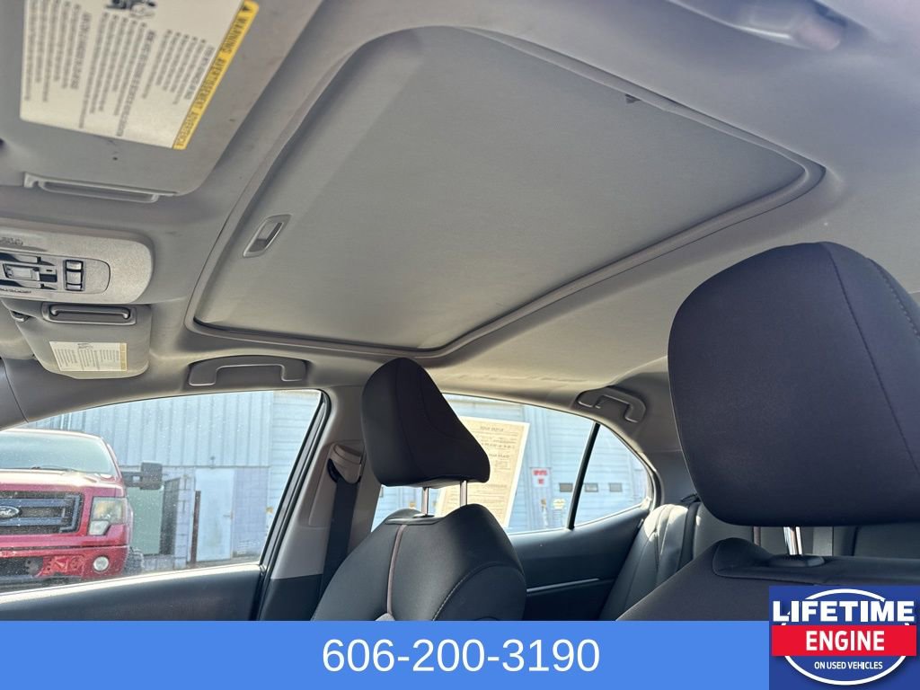 Used 2020 Toyota Camry LE image 24