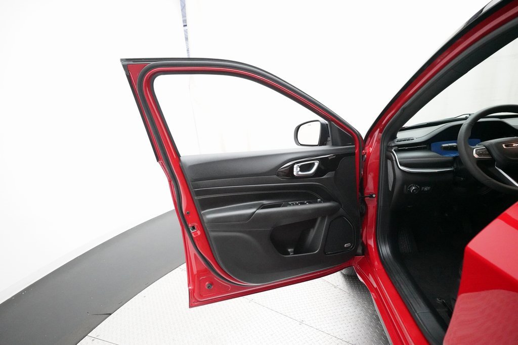 Used 2024 Jeep Compass Limited w/ High Altitude Package image 27