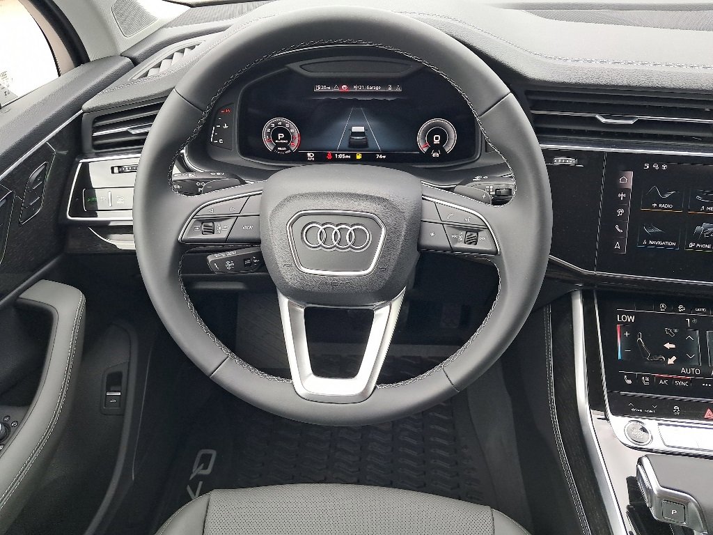 New 2025 Audi Q7 3.0T Premium Plus image 23