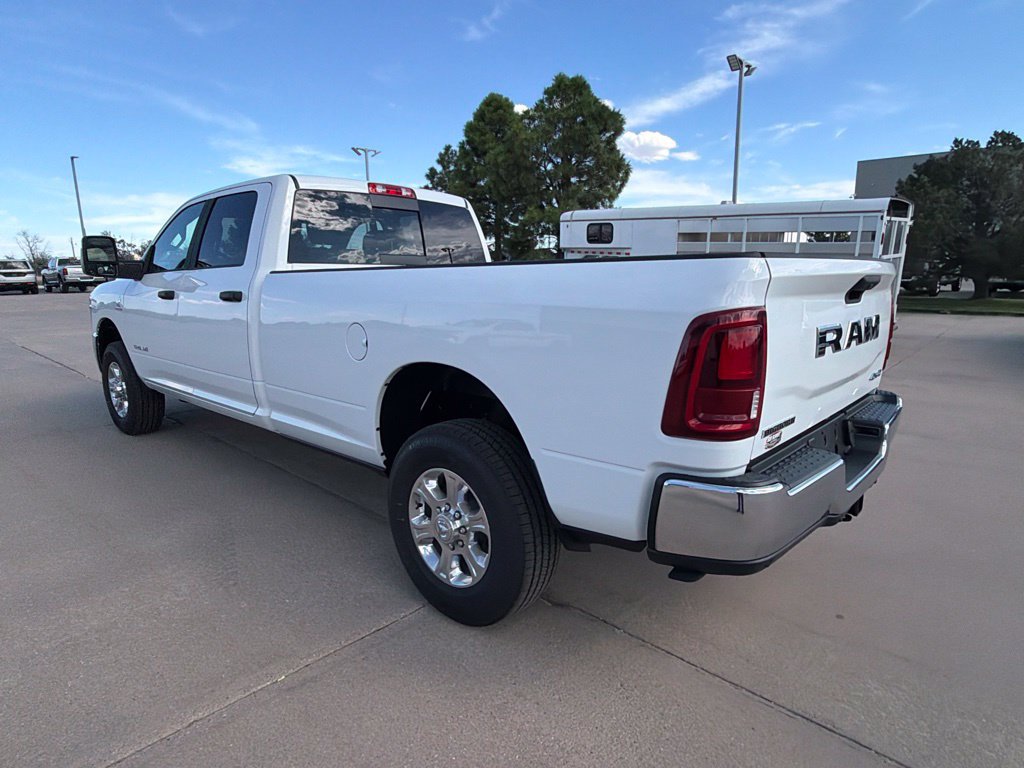 New 2027 RAM 3500 Big Horn AWD/4WD image 3