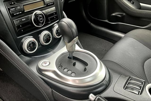 Used 2012 Nissan 370Z Coupe RWD image 16
