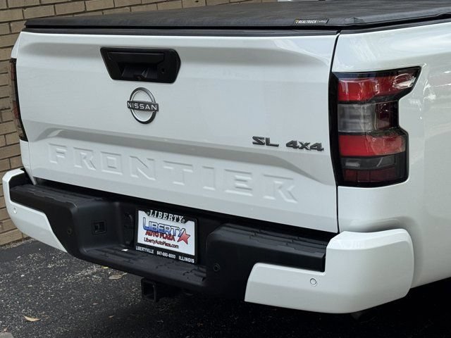 Used 2024 Nissan Frontier SL w/ Technology Package AWD/4WD image 16