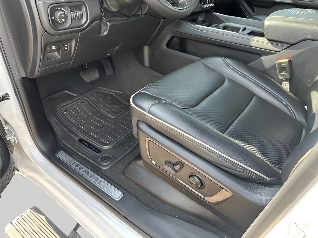 Used 2023 RAM 1500 Limited image 27