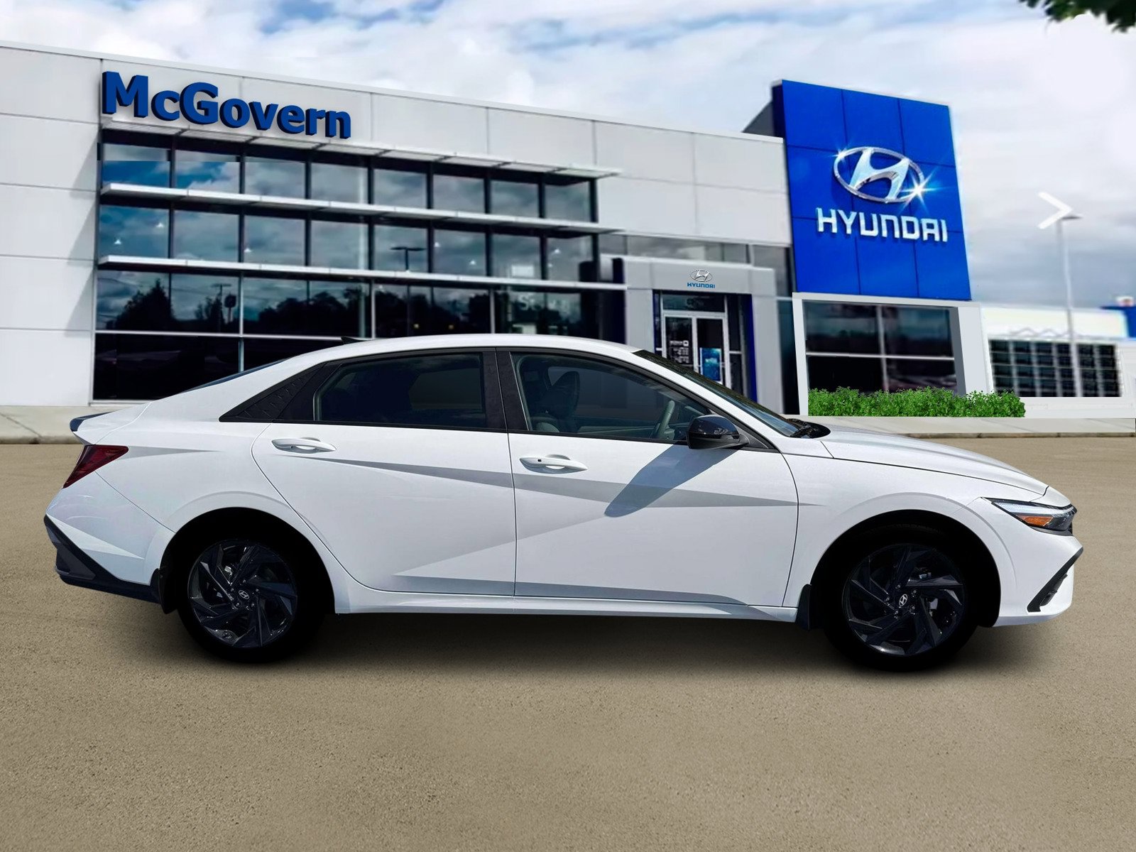 New 2026 Hyundai Elantra Sport FWD image 9
