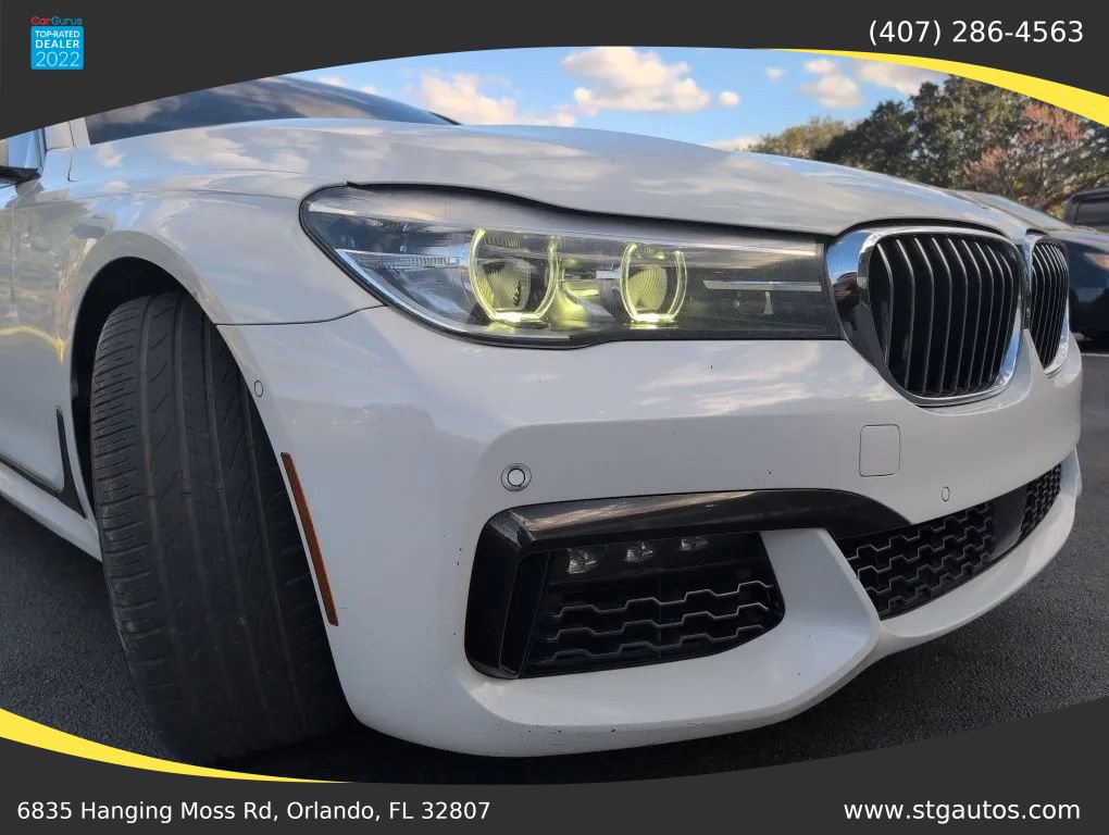 Used 2017 BMW 740i RWD image 9