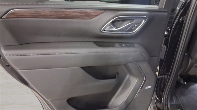 Used 2023 Chevrolet Tahoe Z71 w/ Luxury Package image 23