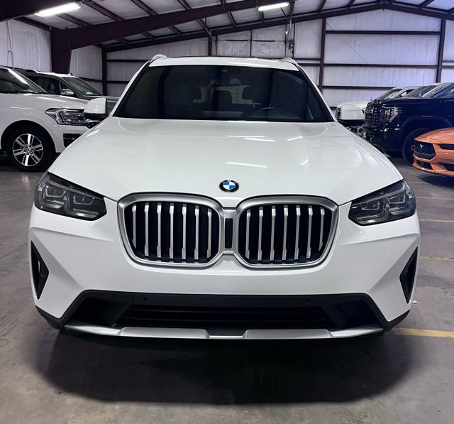 Used 2024 BMW X3 xDrive30i w/ Premium Essential Package image 7