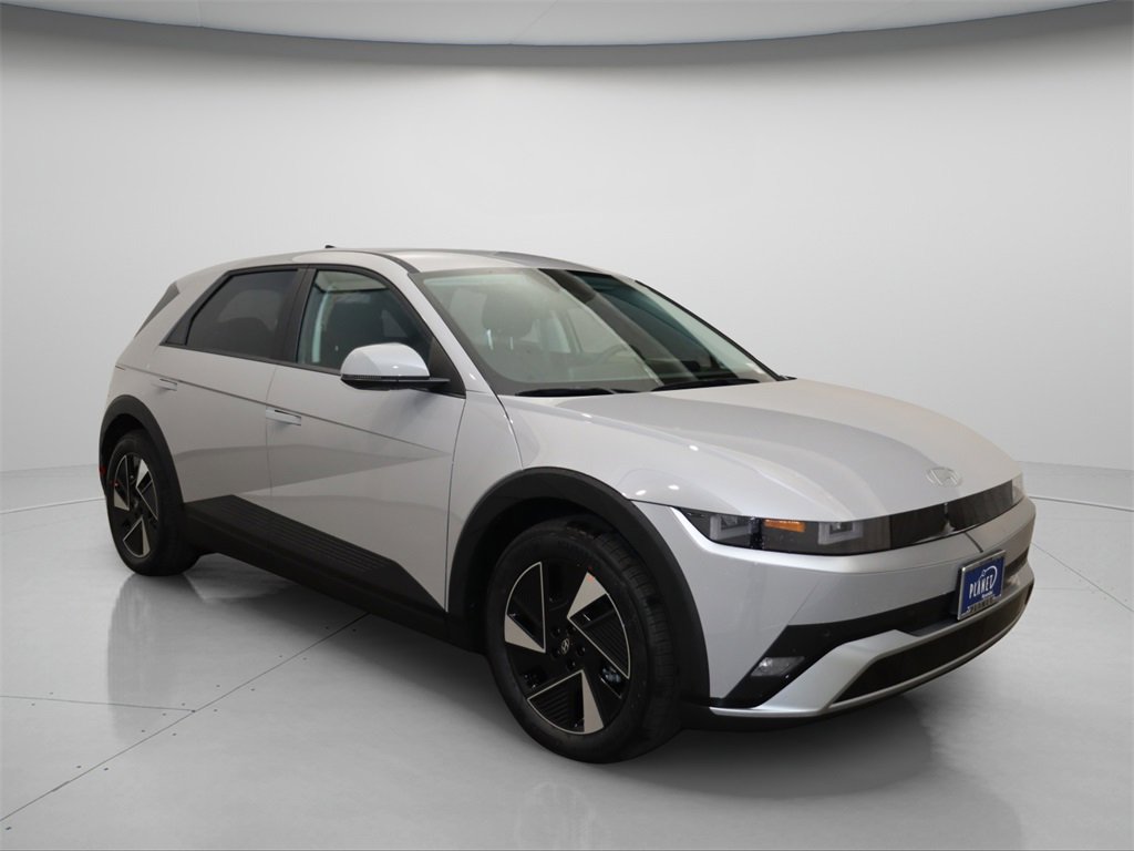 New 2025 Hyundai Ioniq 5 SE
