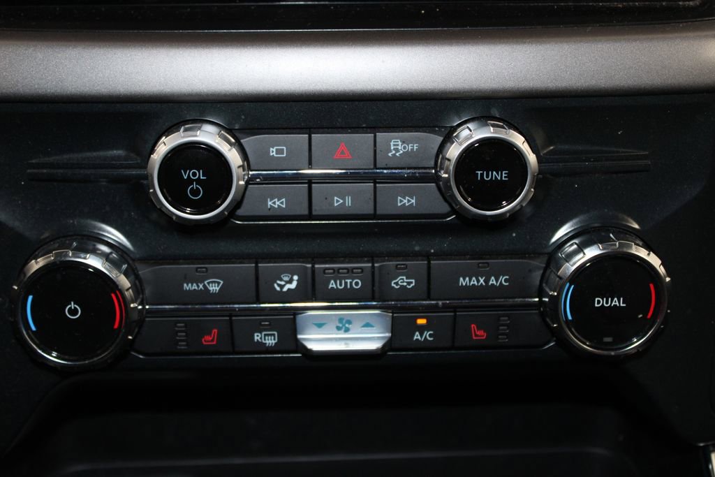 Used 2025 Ford F150 XLT w/ Equipment Group 302A MID image 29