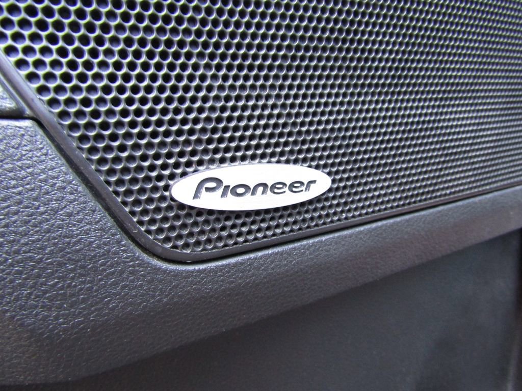 Used 2012 GMC Terrain SLT AWD/4WD image 6