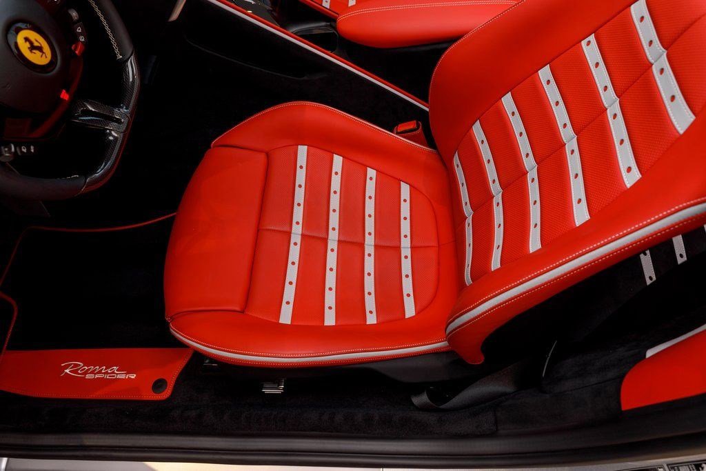 Used 2024 Ferrari Roma Spider image 22