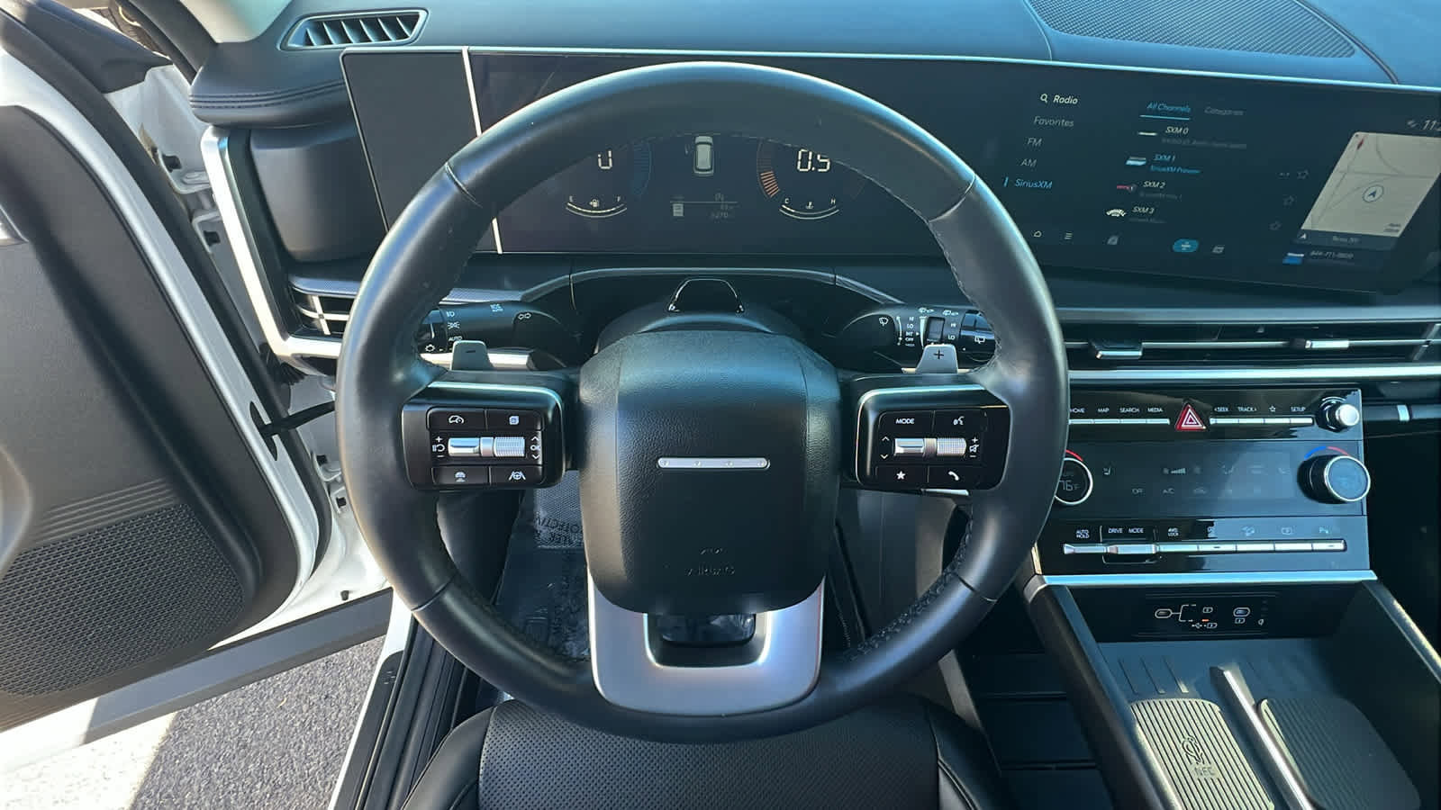 Used 2024 Hyundai Santa Fe XRT image 18