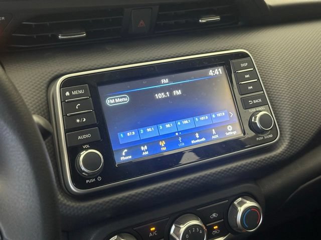 New 2025 Nissan Kicks Play S FWD image 27