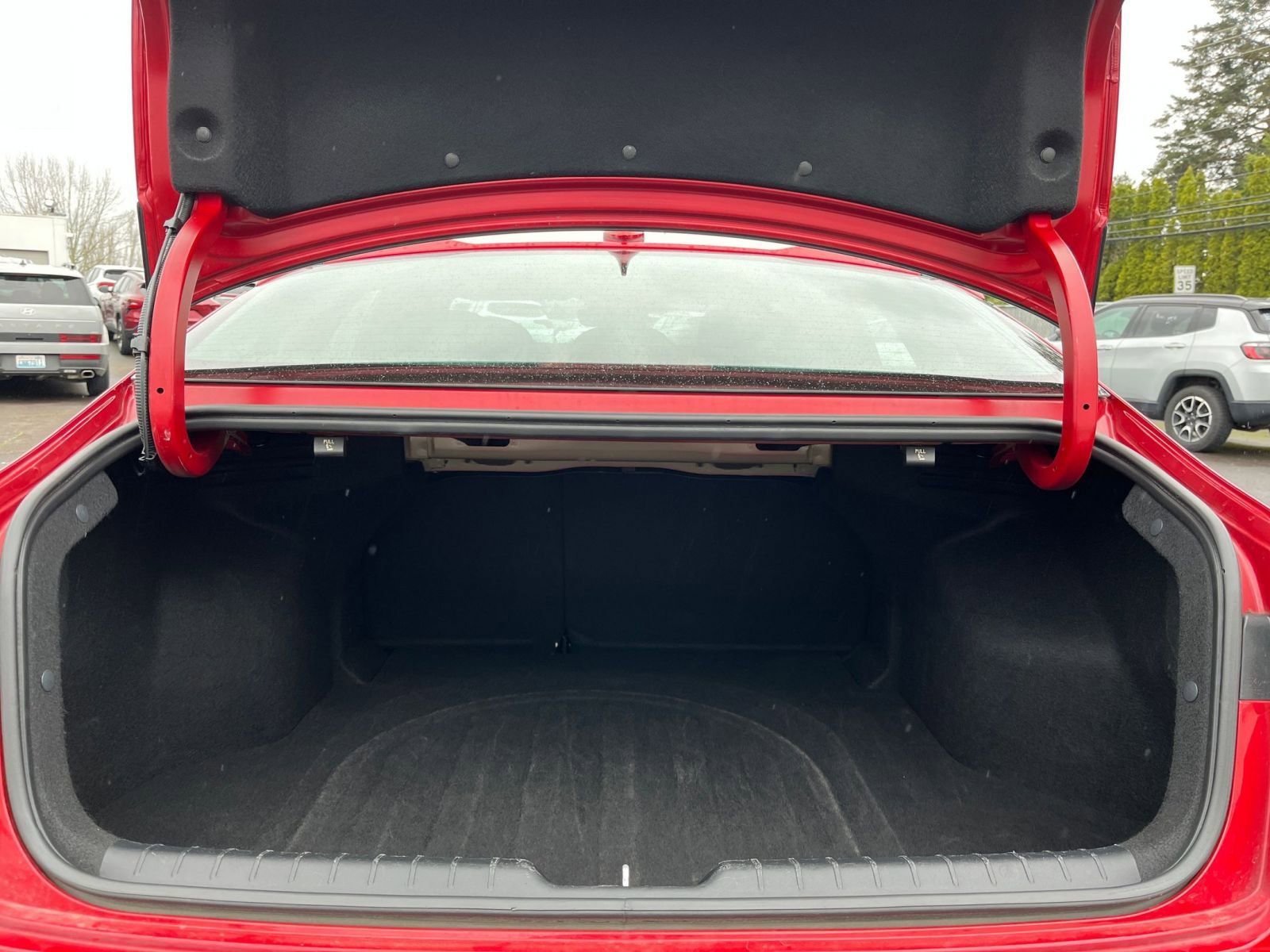 Used 2025 Kia K4 LXS image 30