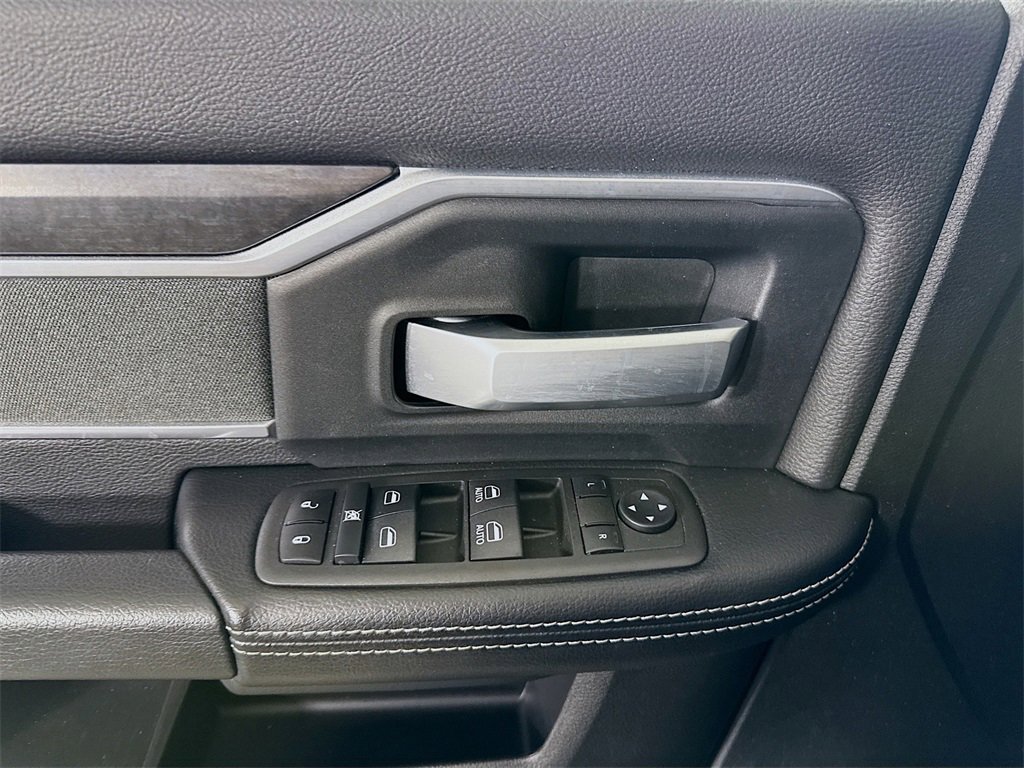 Used 2022 RAM 3500 Big Horn w/ Night Edition image 24