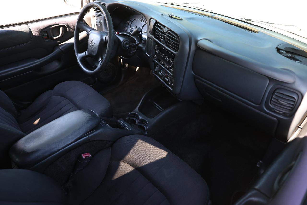 Used 2003 Chevrolet Blazer LS image 14