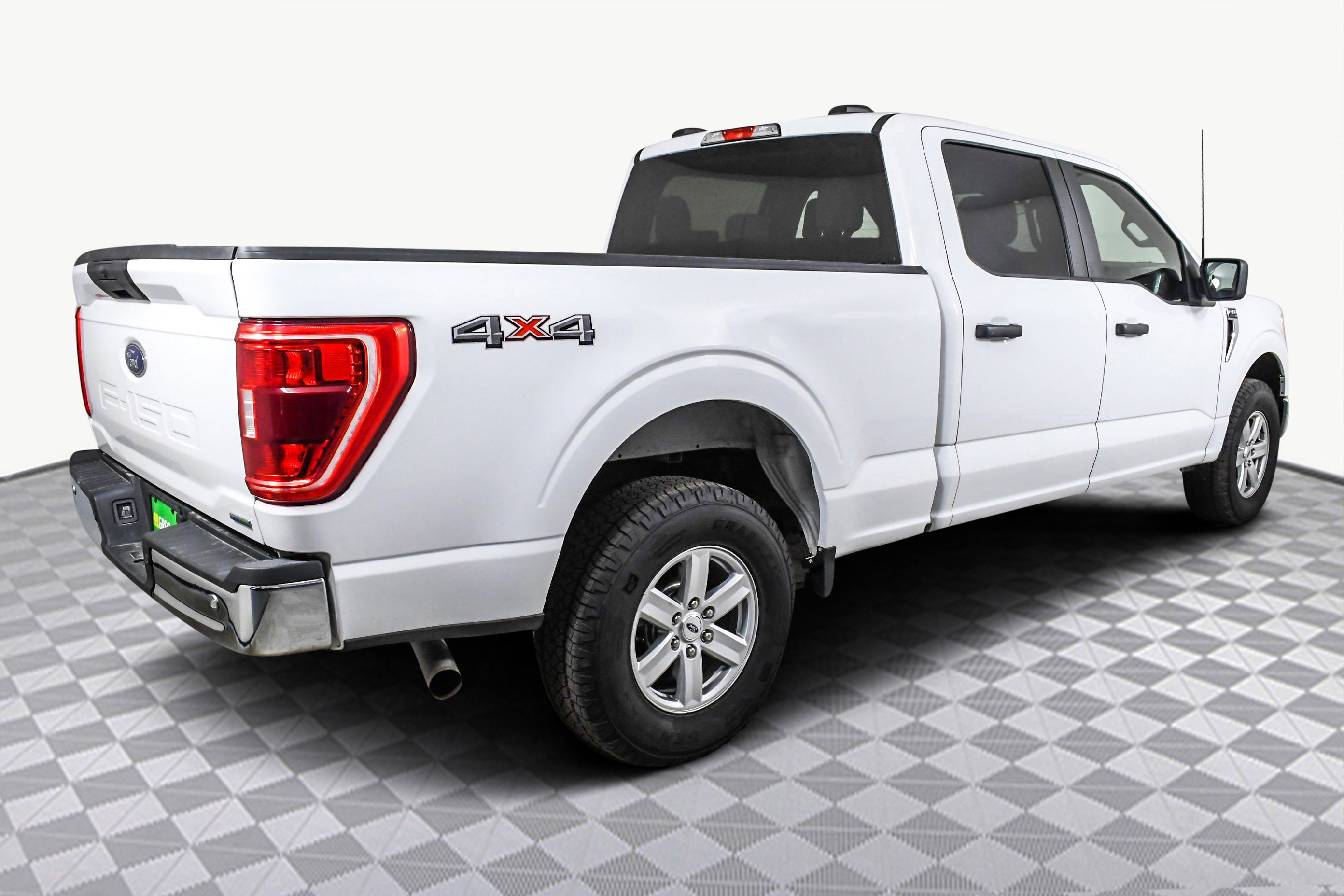 Used 2022 Ford F150 XLT image 8