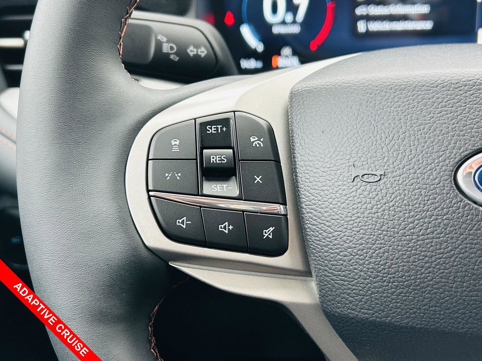 New 2026 Ford Explorer Active w/ Active Comfort Package image 7