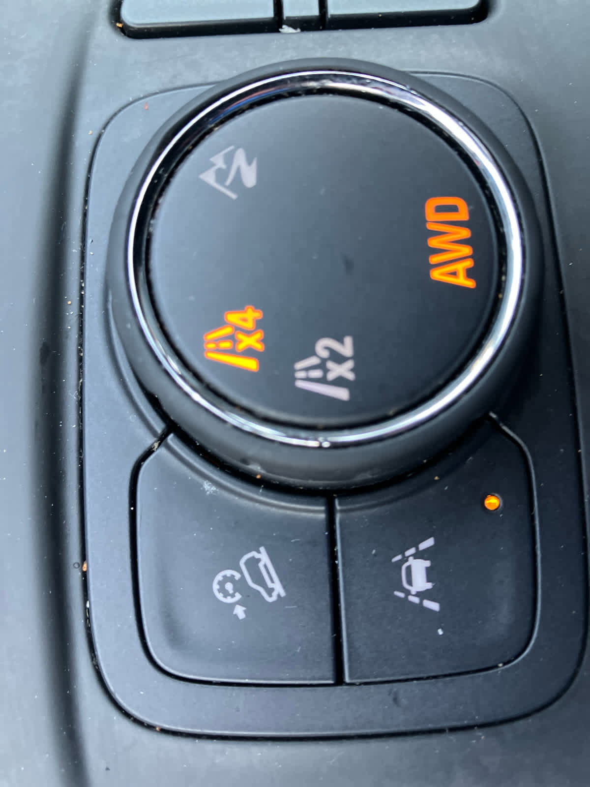 Used 2024 GMC Terrain SLT image 33