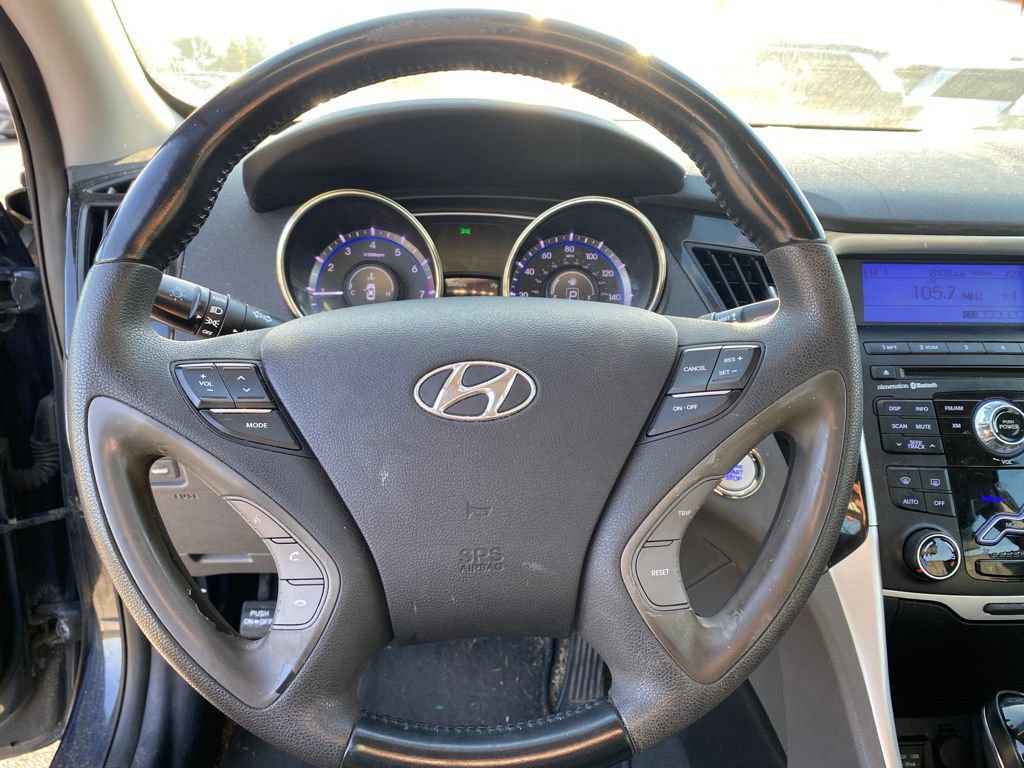 Used 2011 Hyundai Sonata Limited FWD image 11