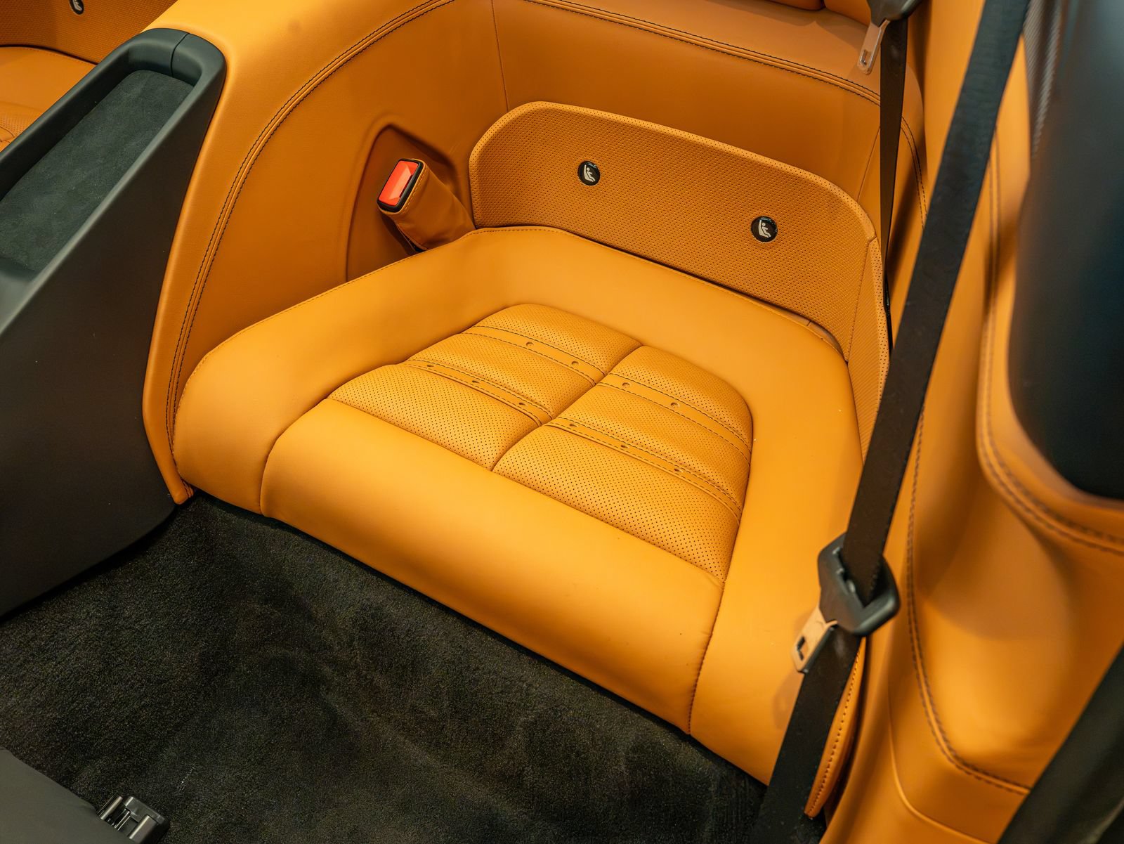 Certified 2023 Ferrari Portofino M RWD image 14