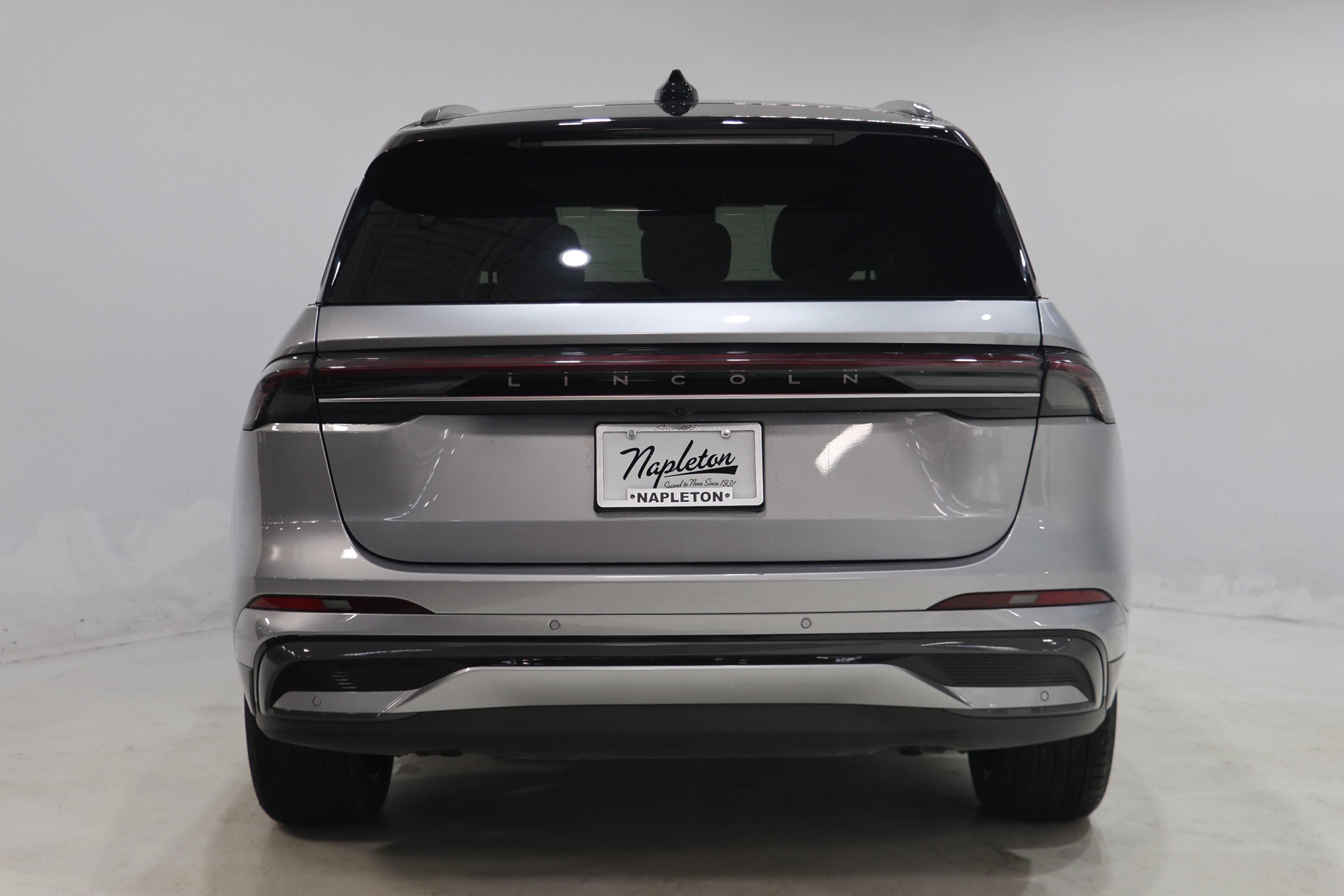 Used 2026 Lincoln Nautilus Reserve w/ Jet Appearance Package AWD/4WD image 7