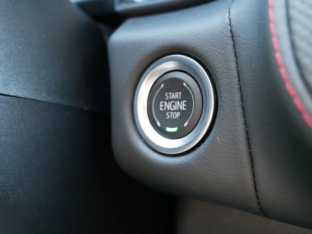 Used 2024 Chevrolet Suburban RST w/ Luxury Package image 25