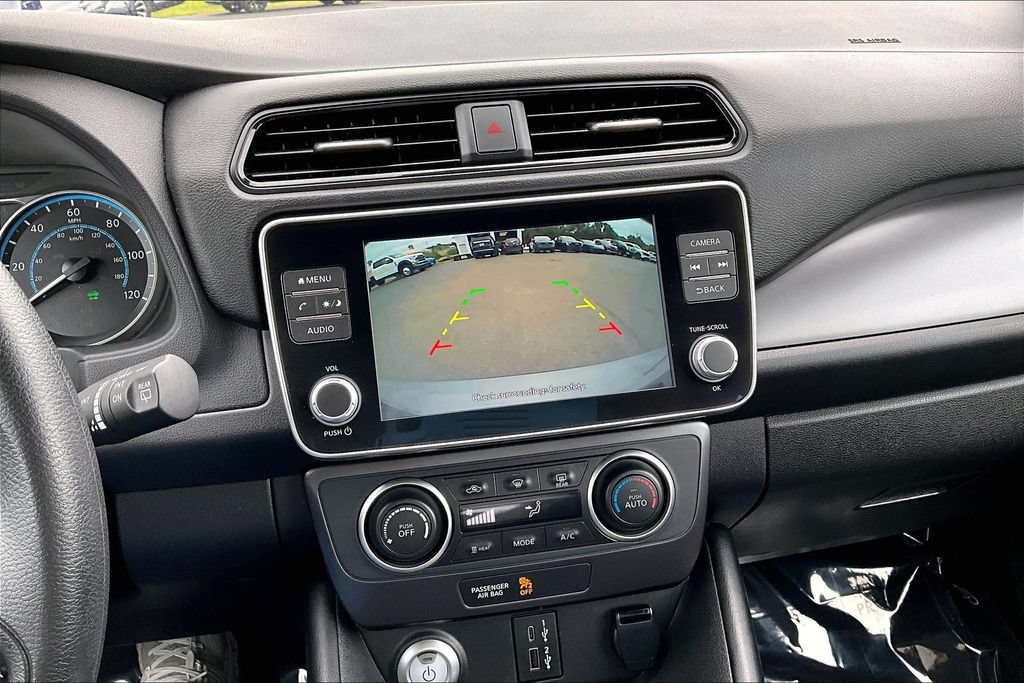 Used 2025 Nissan Leaf S FWD image 17