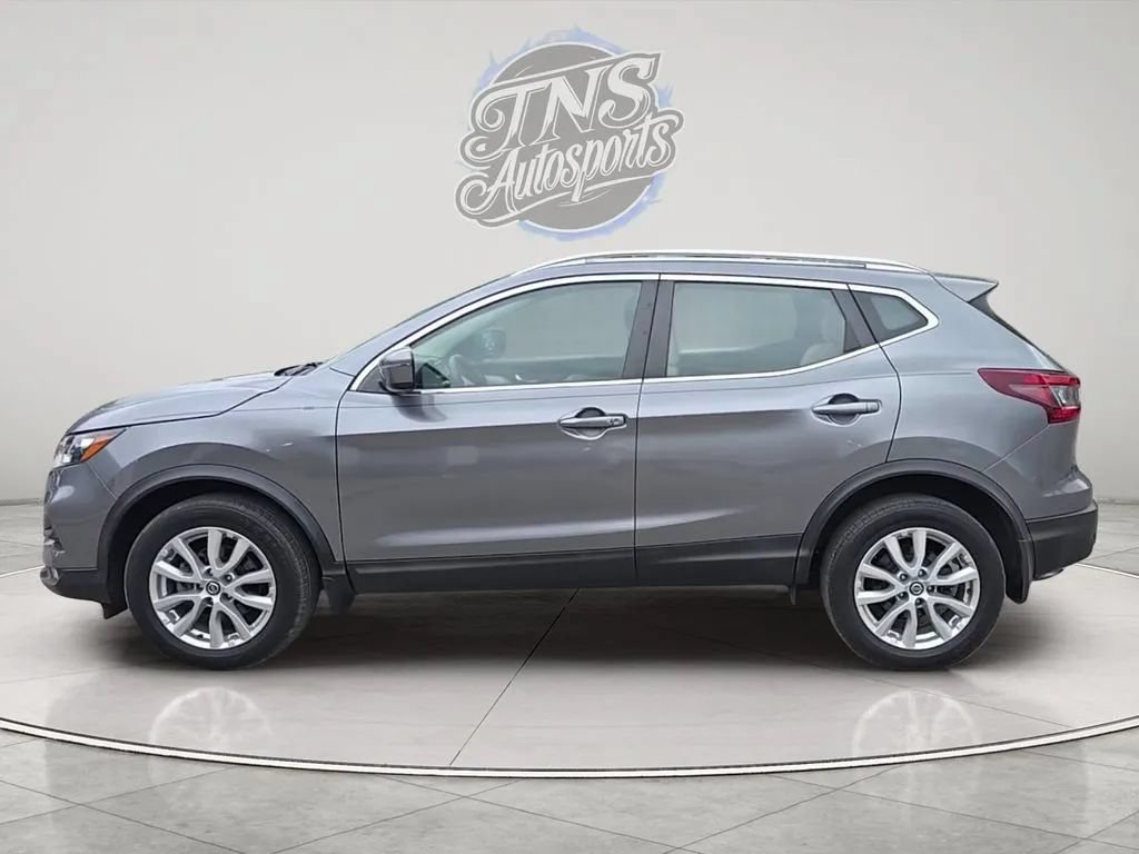 Used 2020 Nissan Rogue Sport SV w/ All-Weather Package AWD/4WD image 2