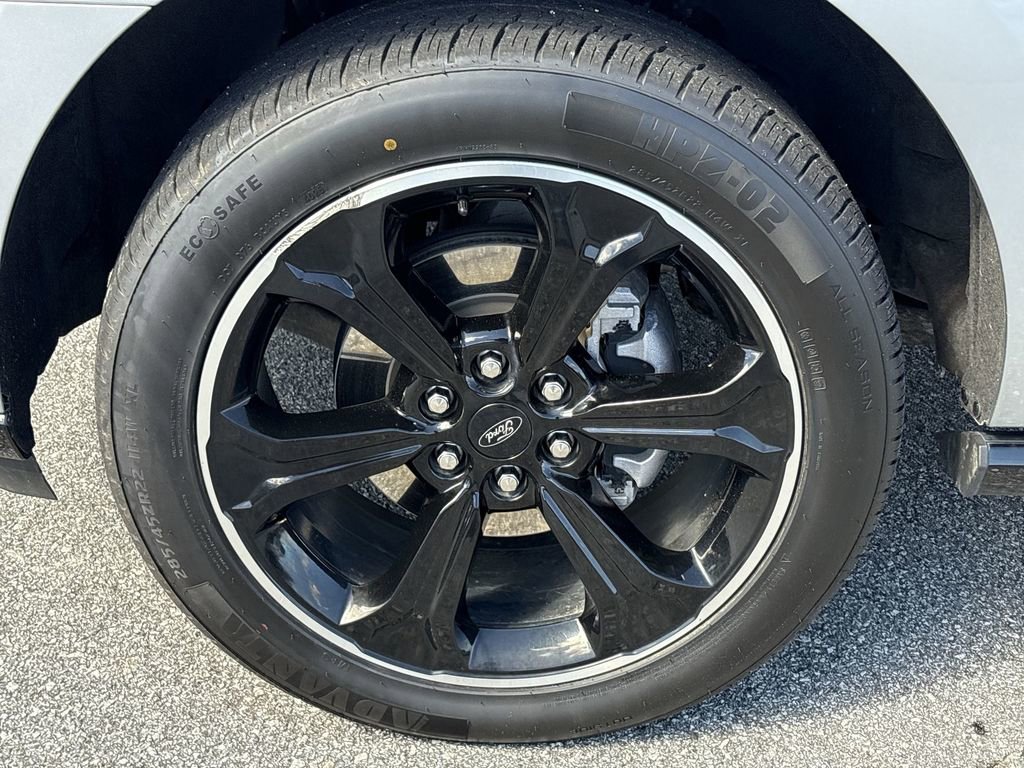 Used 2023 Ford Expedition Limited image 37