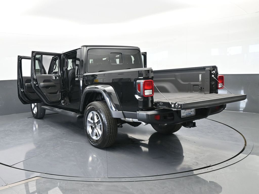 Used 2024 Jeep Gladiator Sport w/ Premium Package image 77