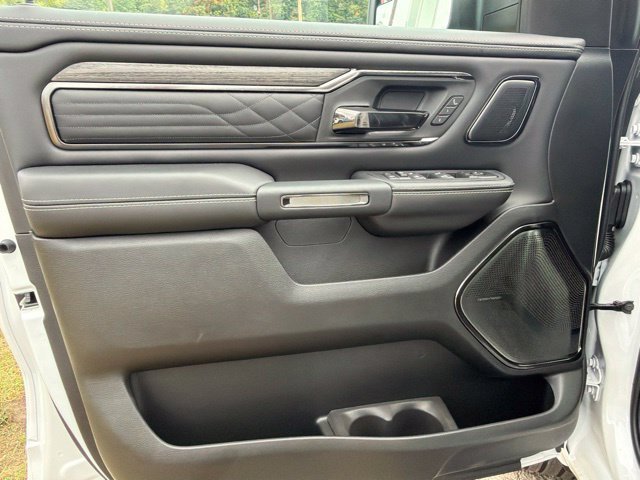New 2027 RAM 1500 Limited AWD/4WD image 17