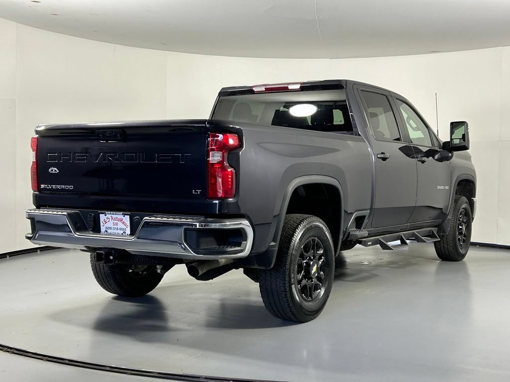 Used 2024 Chevrolet Silverado 3500 LT w/ Z71 Off-Road Package AWD/4WD image 7