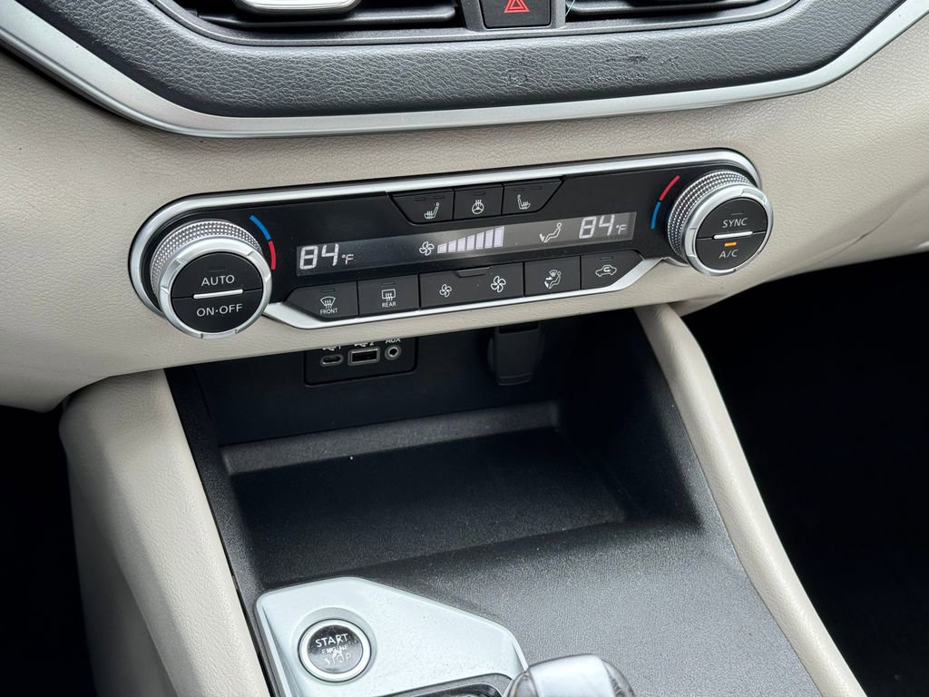 Used 2019 Nissan Altima 2.5 SV FWD image 24